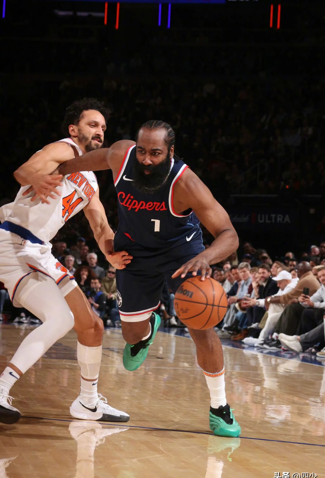 哈登迎难而上拉文出伤搏出线勇士期待东契奇复出