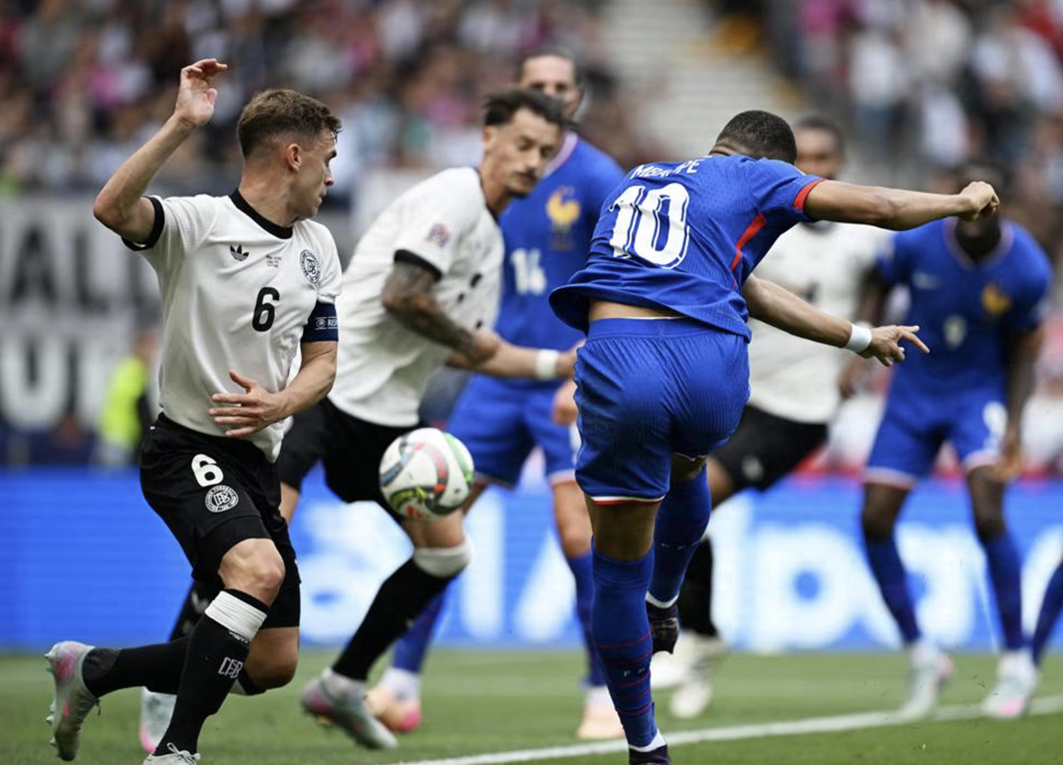 AC米兰翻盘多特蒙德，蒂亚戈统治全场