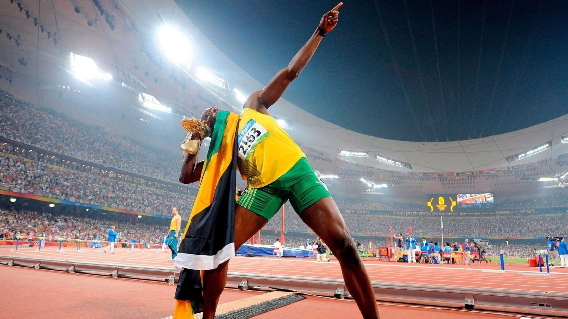 雷速体育下载-意甲焦点战之夜，迪马利亚防守端锁死对手，天使之翼展现全能价值